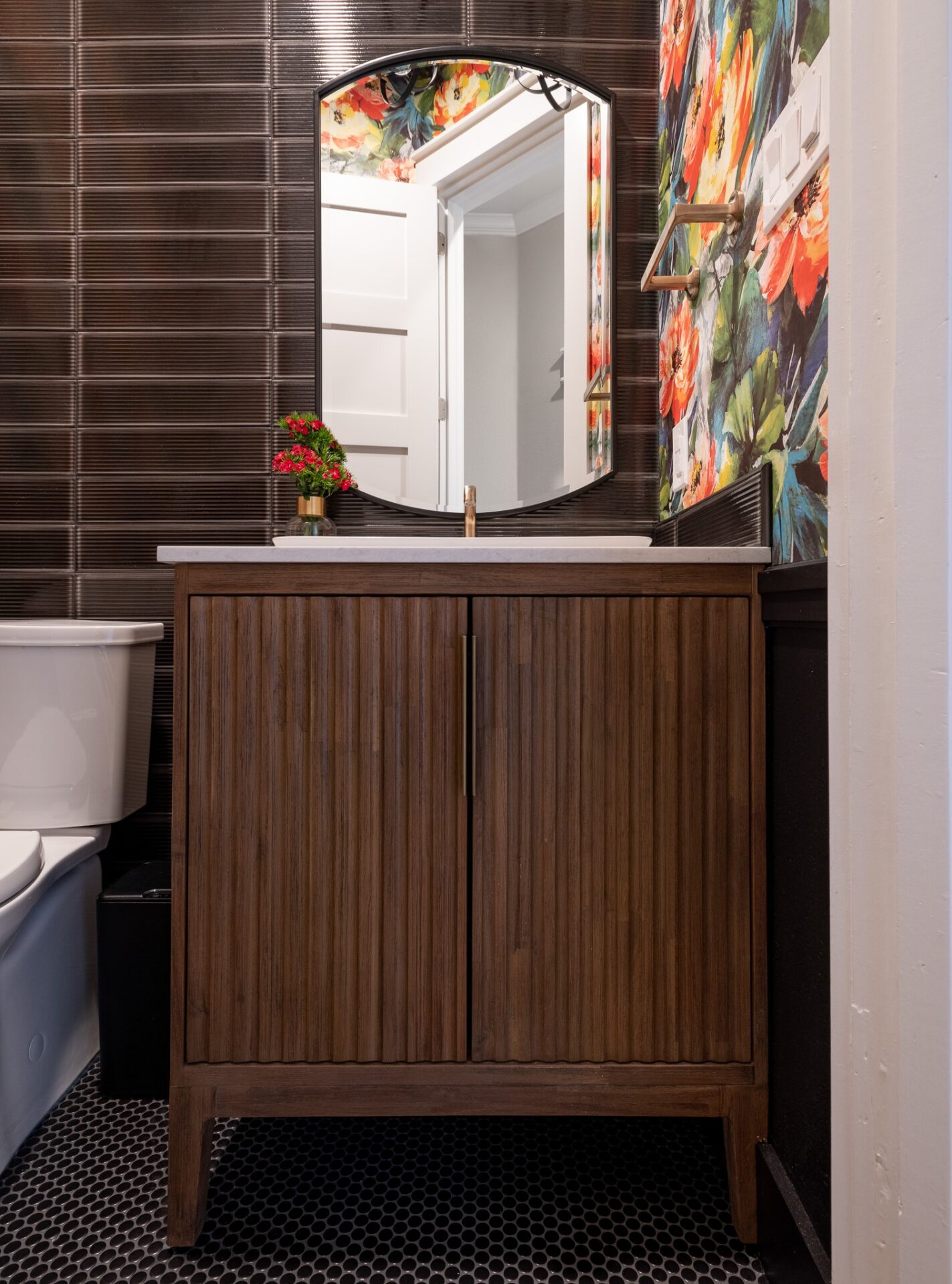 Powder Room 4A