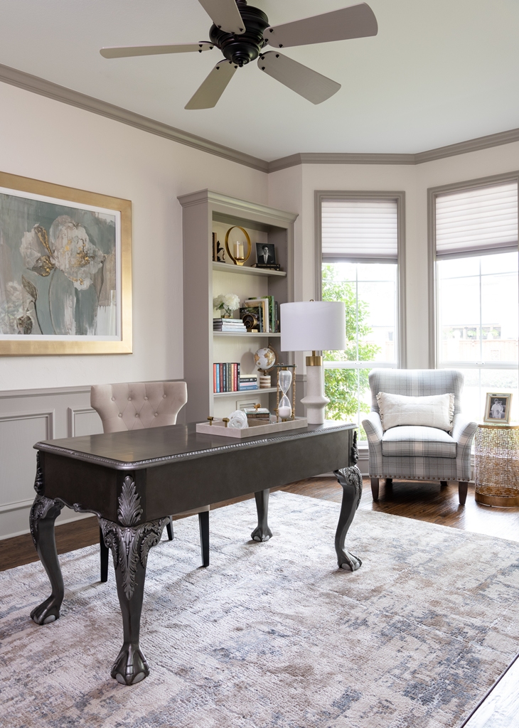 Traditional Dallas study with custom-built furniture and timeless neutral design by Twilly & Fig