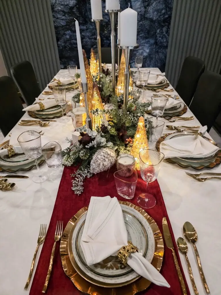 Creating A Beautiful Christmas Table | Twilly &Amp; Fig Christmas Table - Holiday Decor
