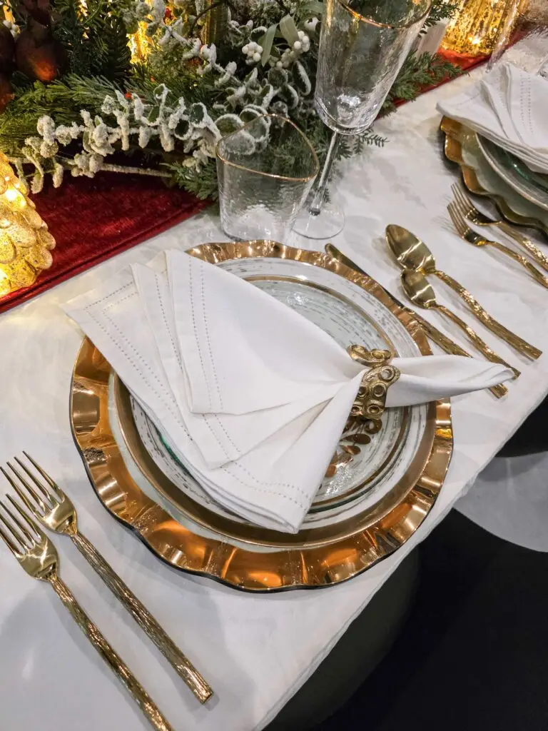 Creating A Beautiful Christmas Table | Twilly &Amp; Fig Christmas Table