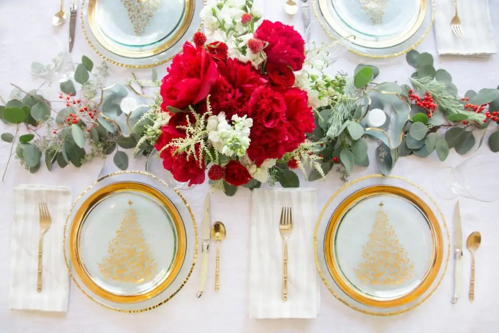 Creating A Beautiful Christmas Table | Twilly &Amp; Fig Christmas Table - Holiday Decor